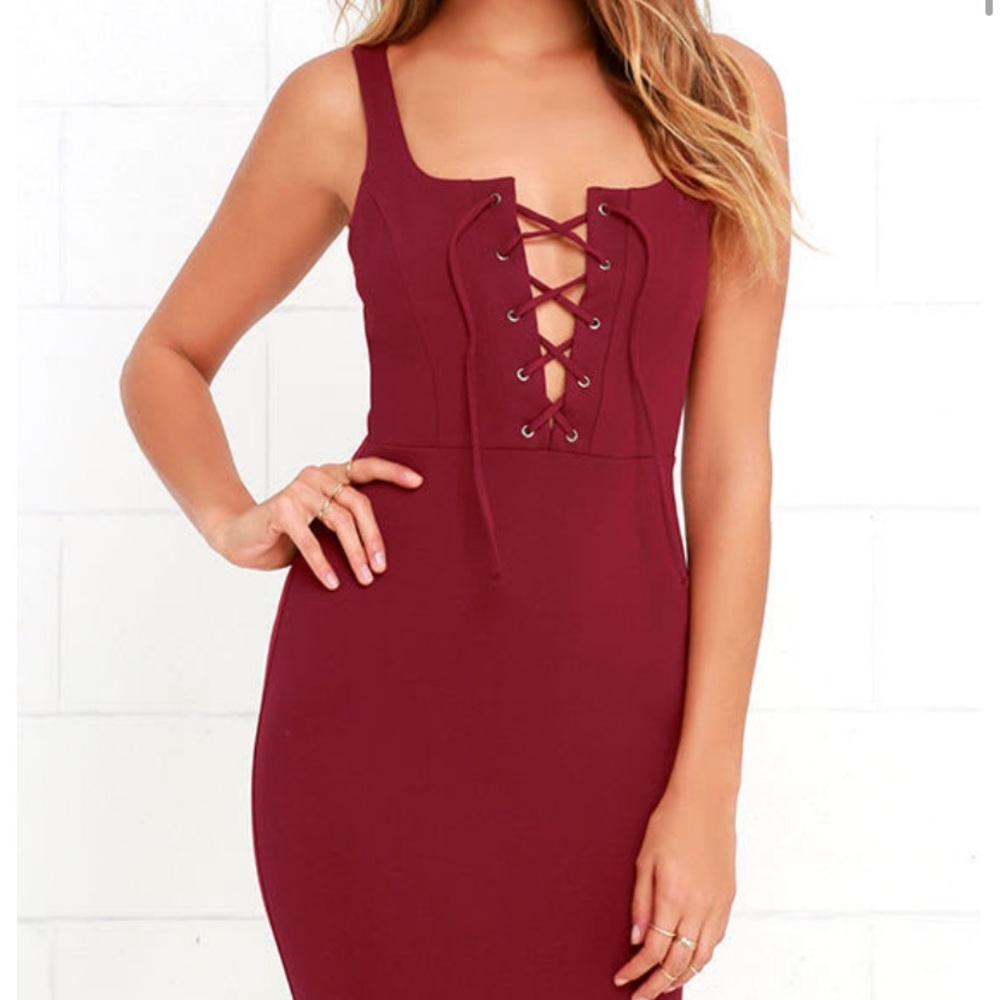 Lulus burgundy dress
